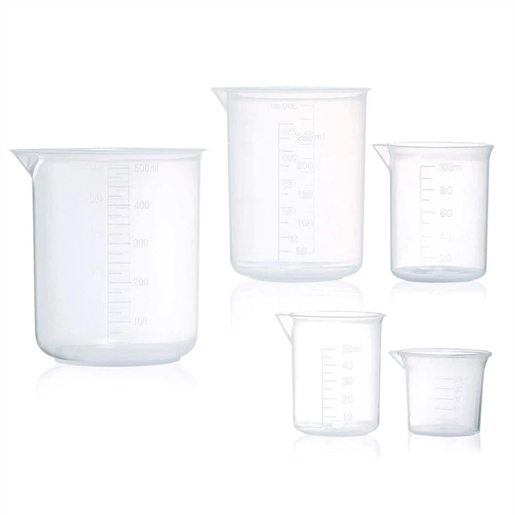 Plastic Beaker 500 mL — Molded Graduation